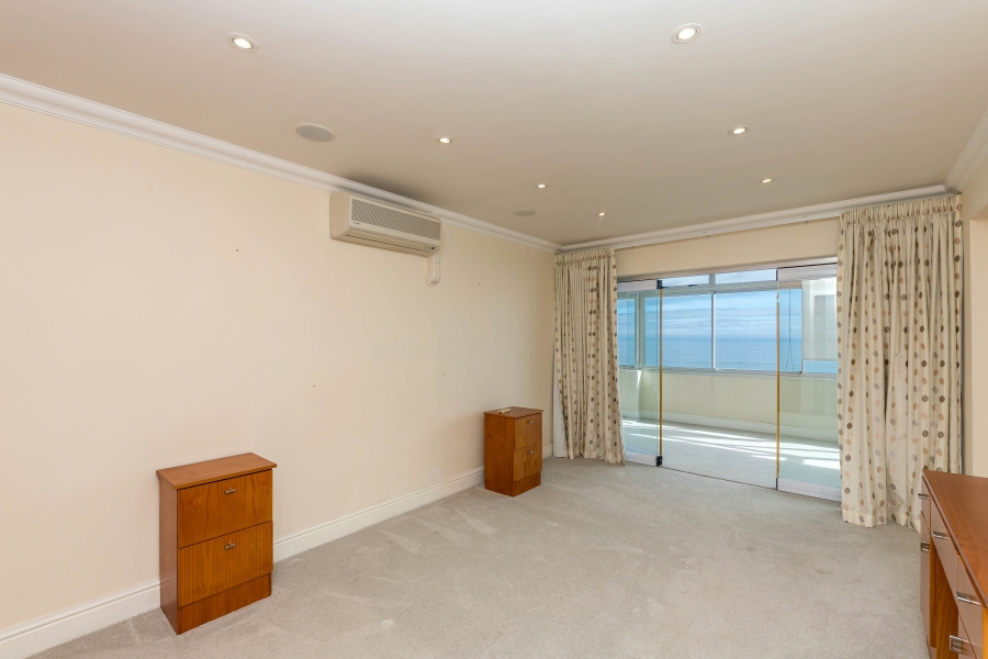 To Let 2 Bedroom Property for Rent in Sea Point Western Cape